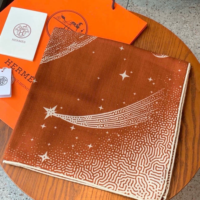 HERMES 26S SCARF 140 IN CASHMERE AND SILK 304680