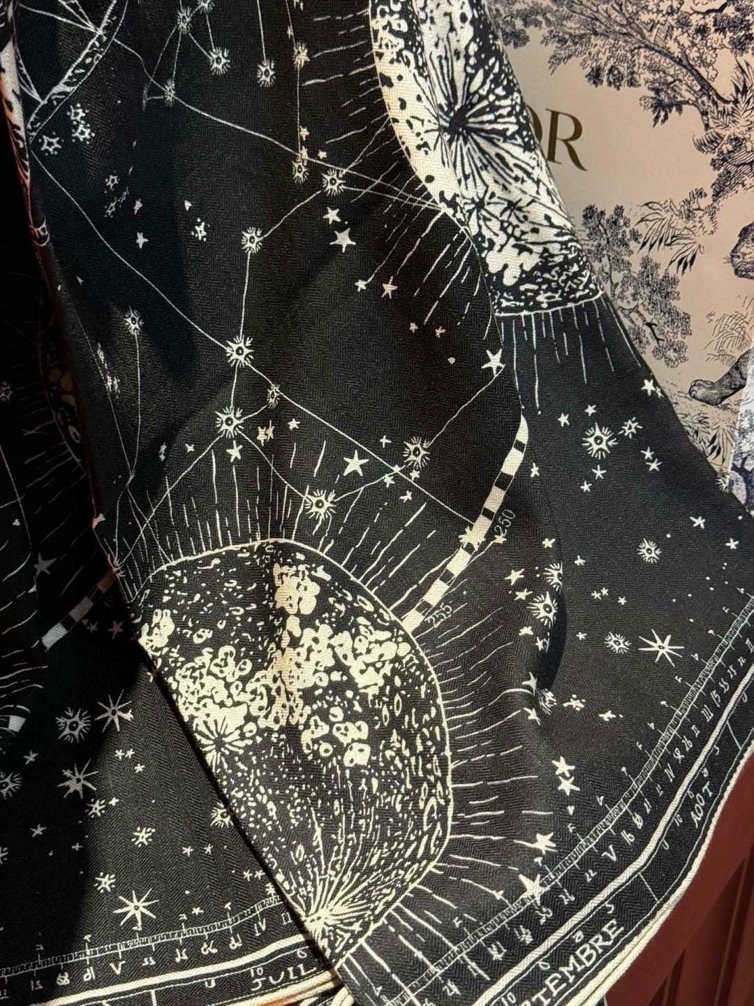 DIOR 26S SCARF 140CM IN CASHMERE SILK 304690