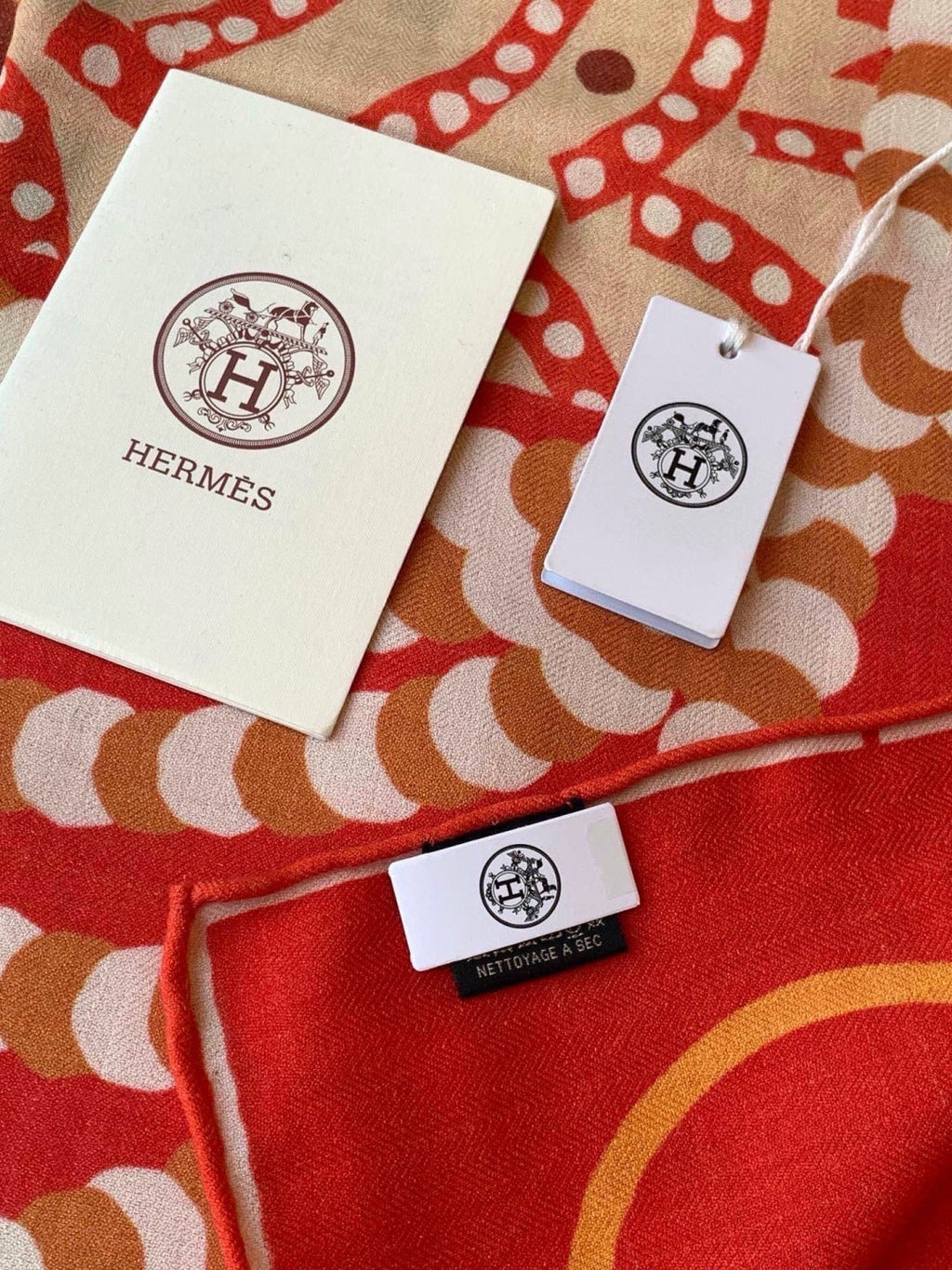HERMES 26S SCARF 140 IN CASHMERE AND SILK 304706