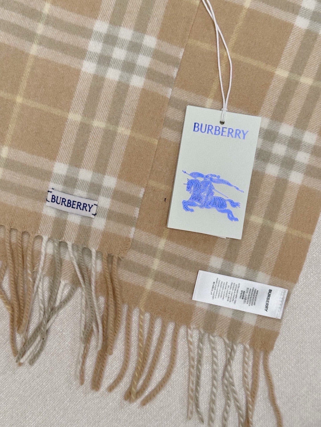 BURBERRY 26S SCARF 155CM IN CASHMERE 309947