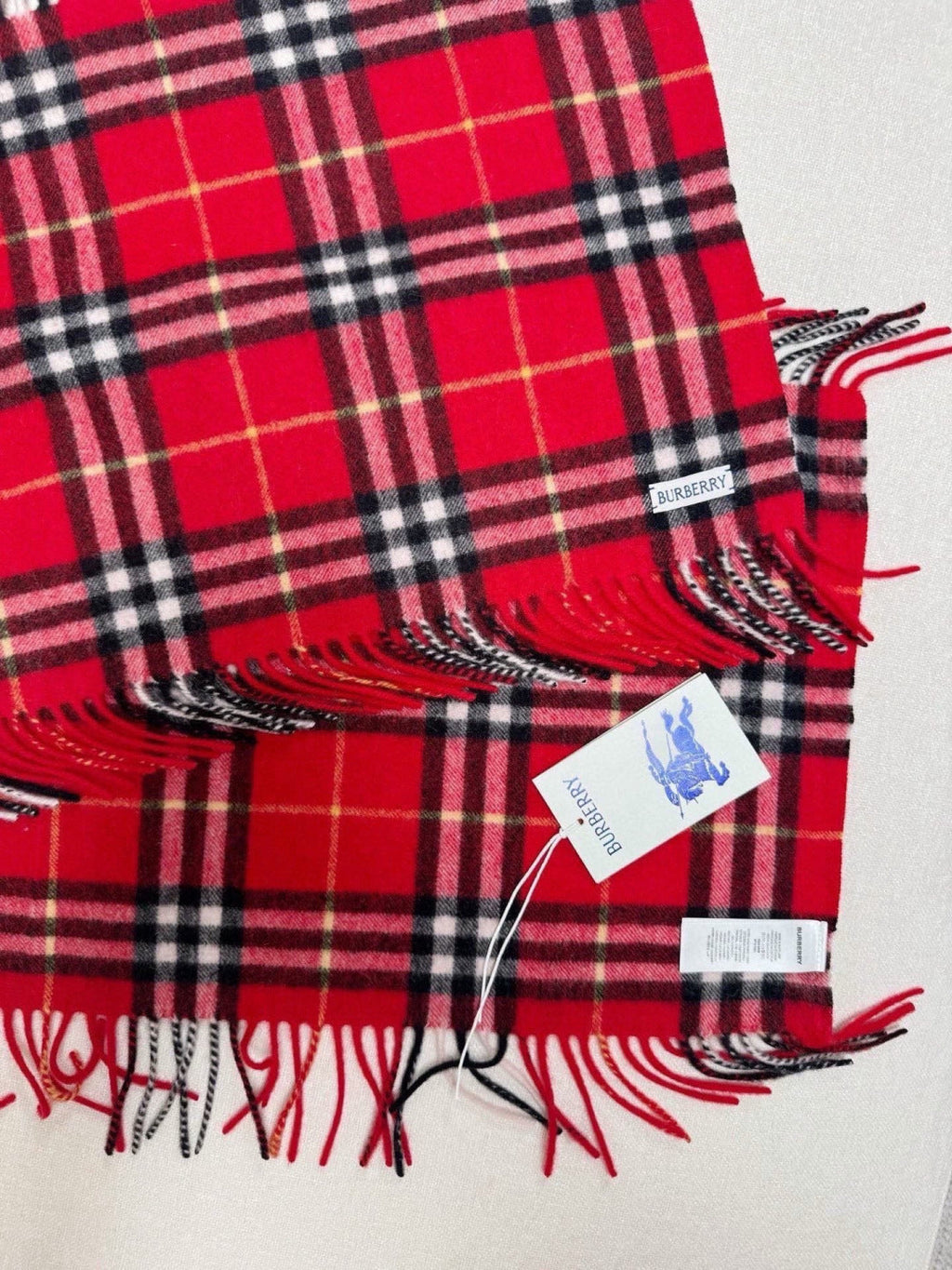 BURBERRY 26S SCARF 155CM IN CASHMERE 309948