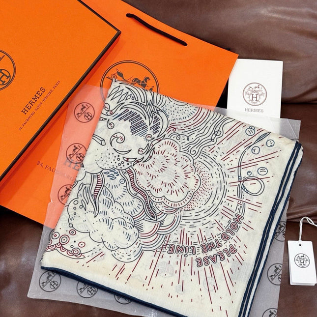HERMES 26S PRINTED SQUARE SCARF 135 IN SILK 311976