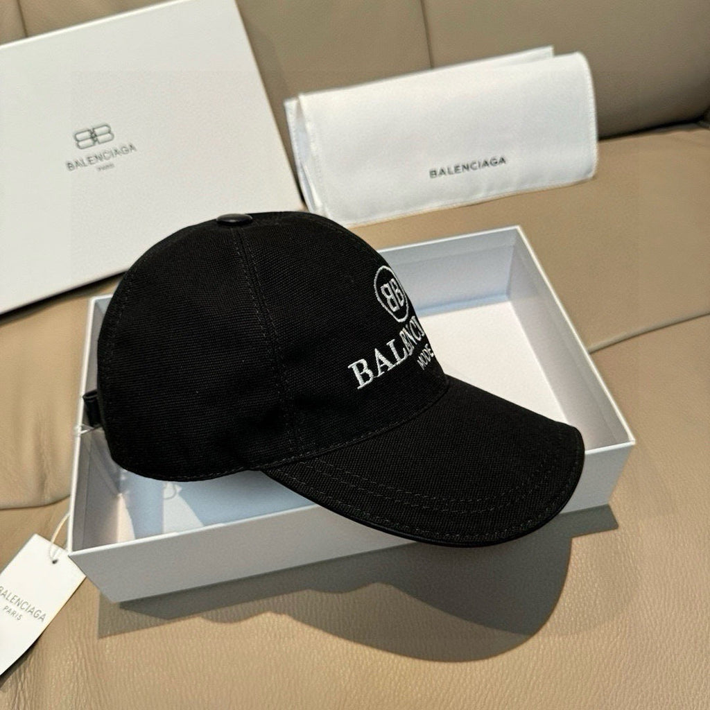 BALENCIAGA 26S BASEBALL CAP STYLE 32