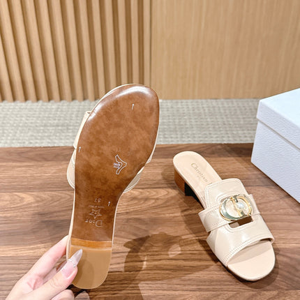 DIOR 26S LOW HEEL SLIDE SANDALS IN BEIGE CALFSKIN GOLD PEARL BUCKLE