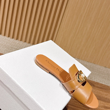 DIOR 26S WIDE STRAP SLIDE SANDALS IN CARAMEL BROWN CALFSKIN PEARL GOLD BUCKLE
