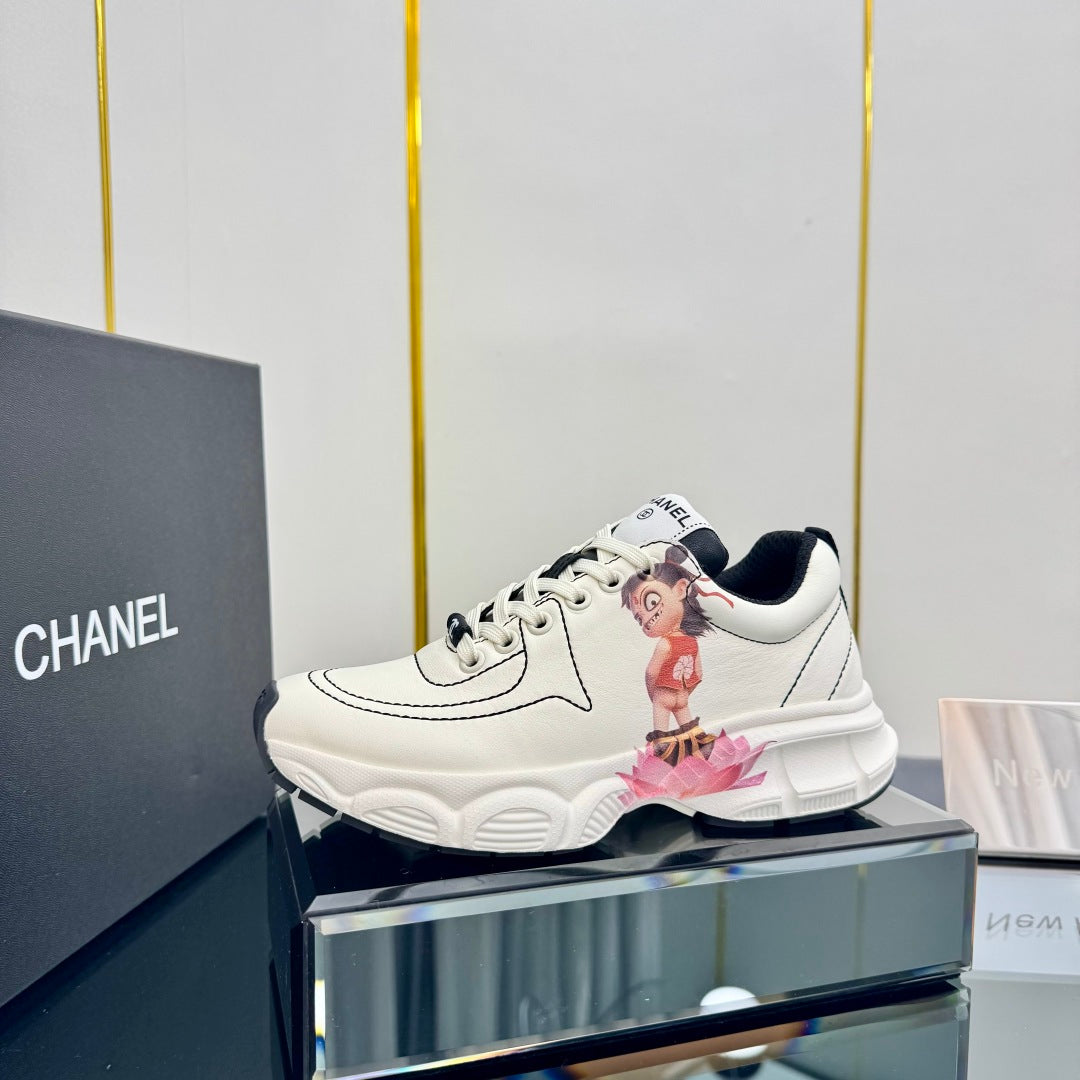 TRAINERS SNEAKER IN WHITE CALFSKIN WITH STICKER 238624