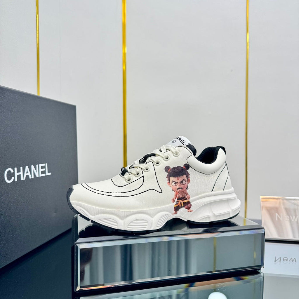 TRAINERS SNEAKER IN WHITE CALFSKIN WITH STICKER 238629