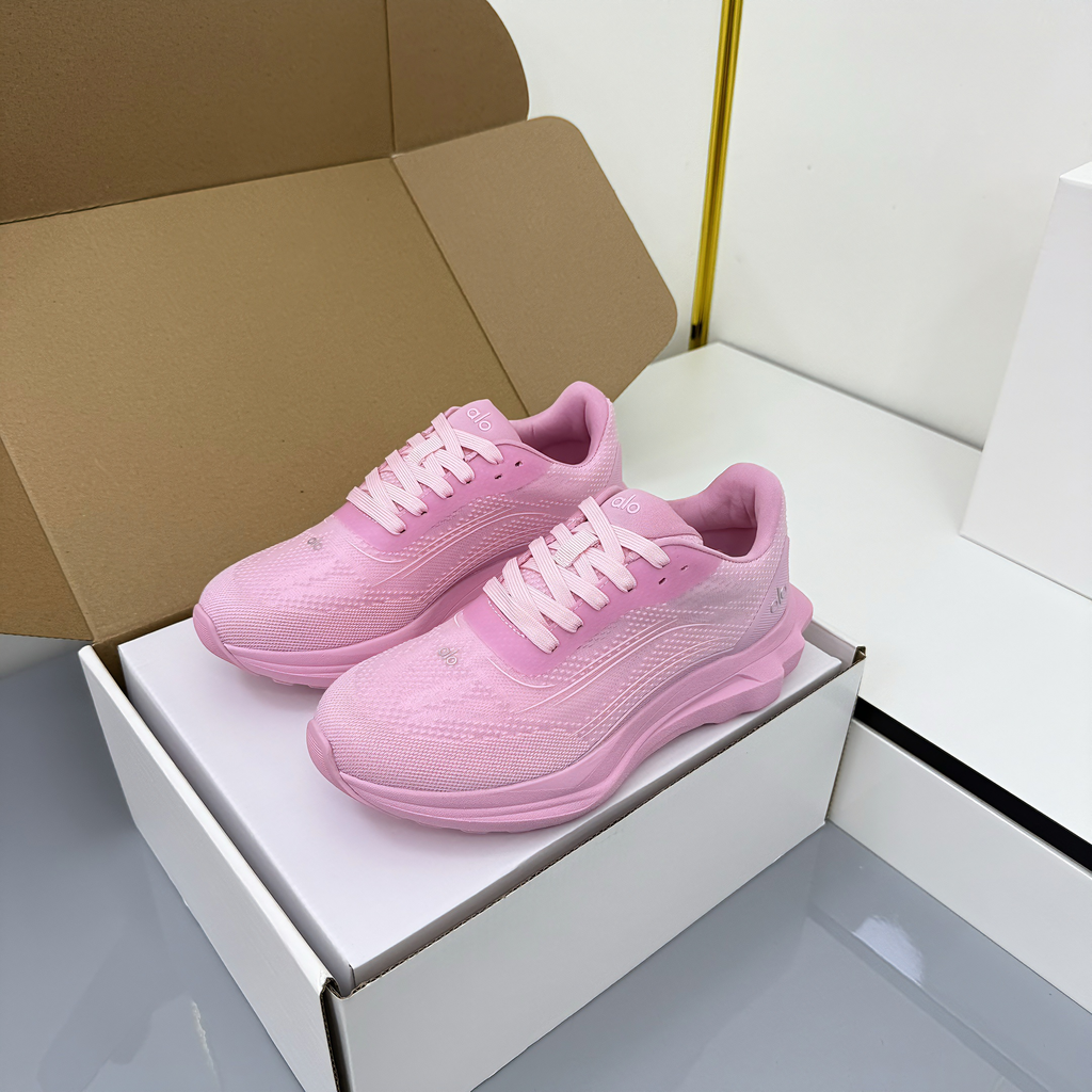 ALO 25S SNEAKER IN PINK MESH FABRIC