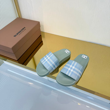 BURBERRY 26S SLIDES SANDAL IN SEAFOAM GREEN CALFSKIN