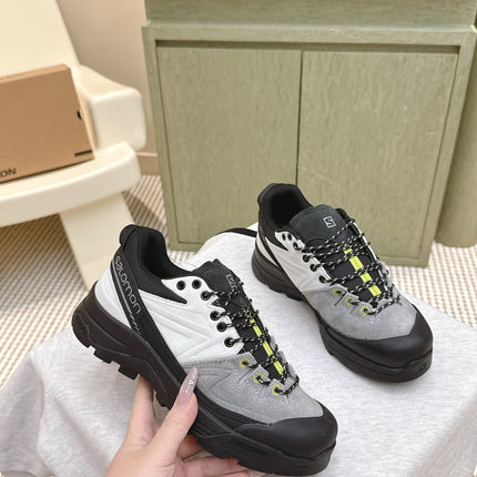 ALO 25S SALOMON X-ALP LTR SNEAKER IN GREY AND WHITE SUEDE