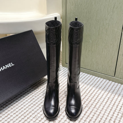CHANEL 25S HIGH-CALF COWBOY BOOTS IN BLACK CALFSKIN DIAMOND-QUILTED