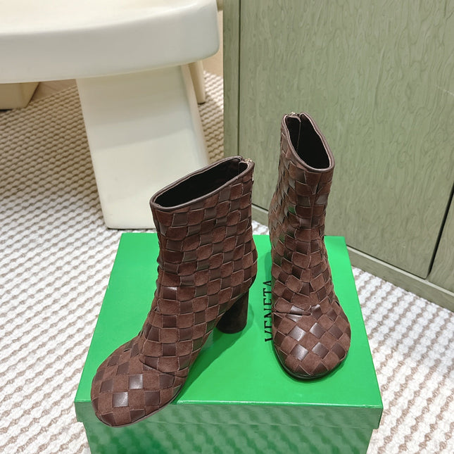 BOTTEGA VENETA 26S INTRECCIATO BOOTS 70 MM IN DARK BROWN SUEDE AND LAMBSKIN