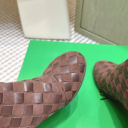 BOTTEGA VENETA 26S INTRECCIATO BOOTS 70 MM IN DARK BROWN SUEDE AND LAMBSKIN