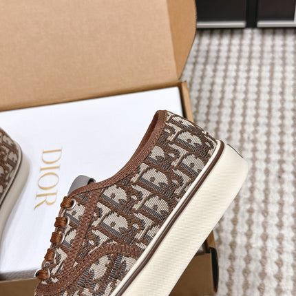 DIOR 26S SALTWIND SNEAKER IN BROWN FABRIC STYLE 6