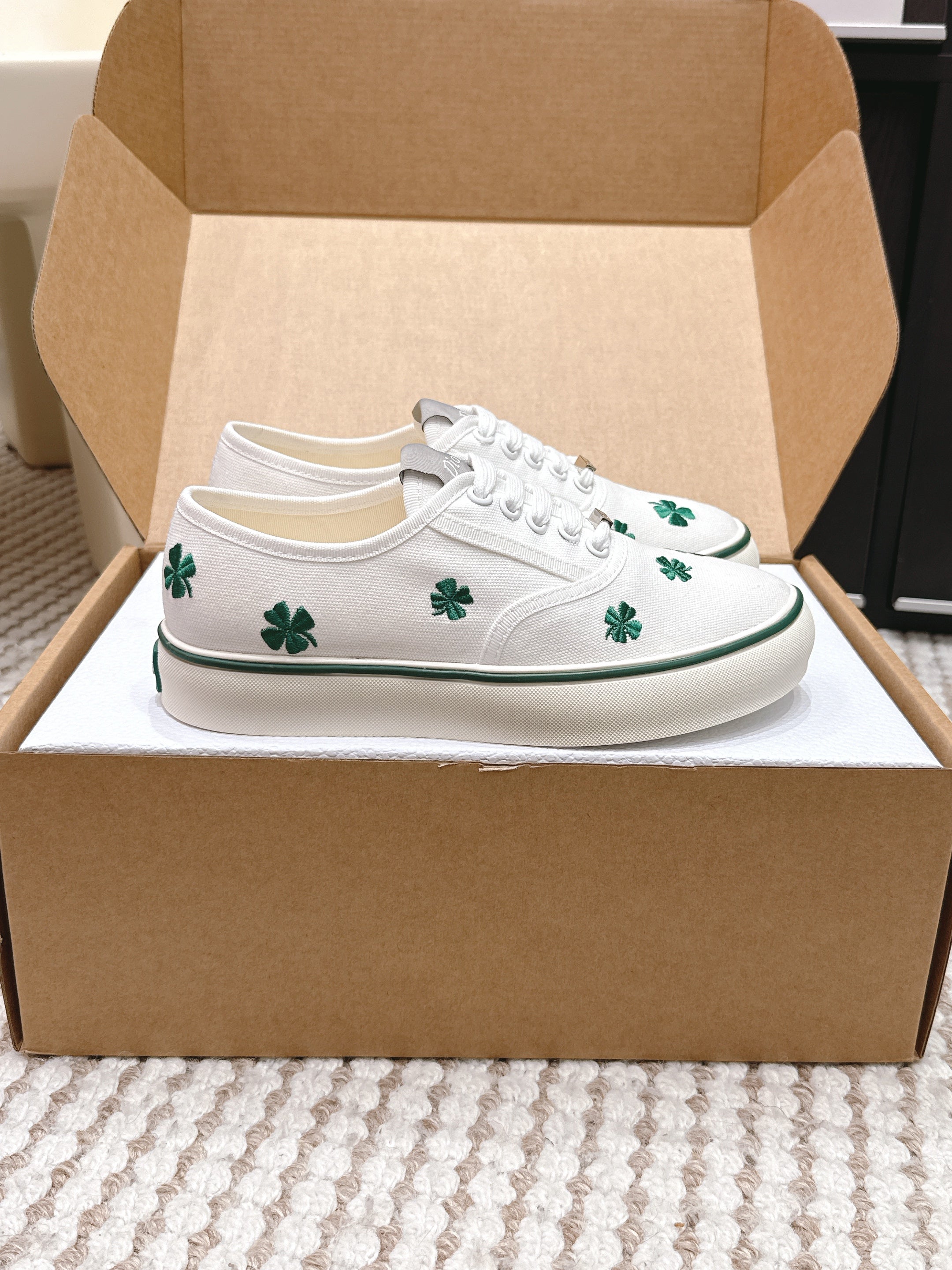DIOR 26S SALTWIND SNEAKER IN WHITE FABRIC STYLE 2