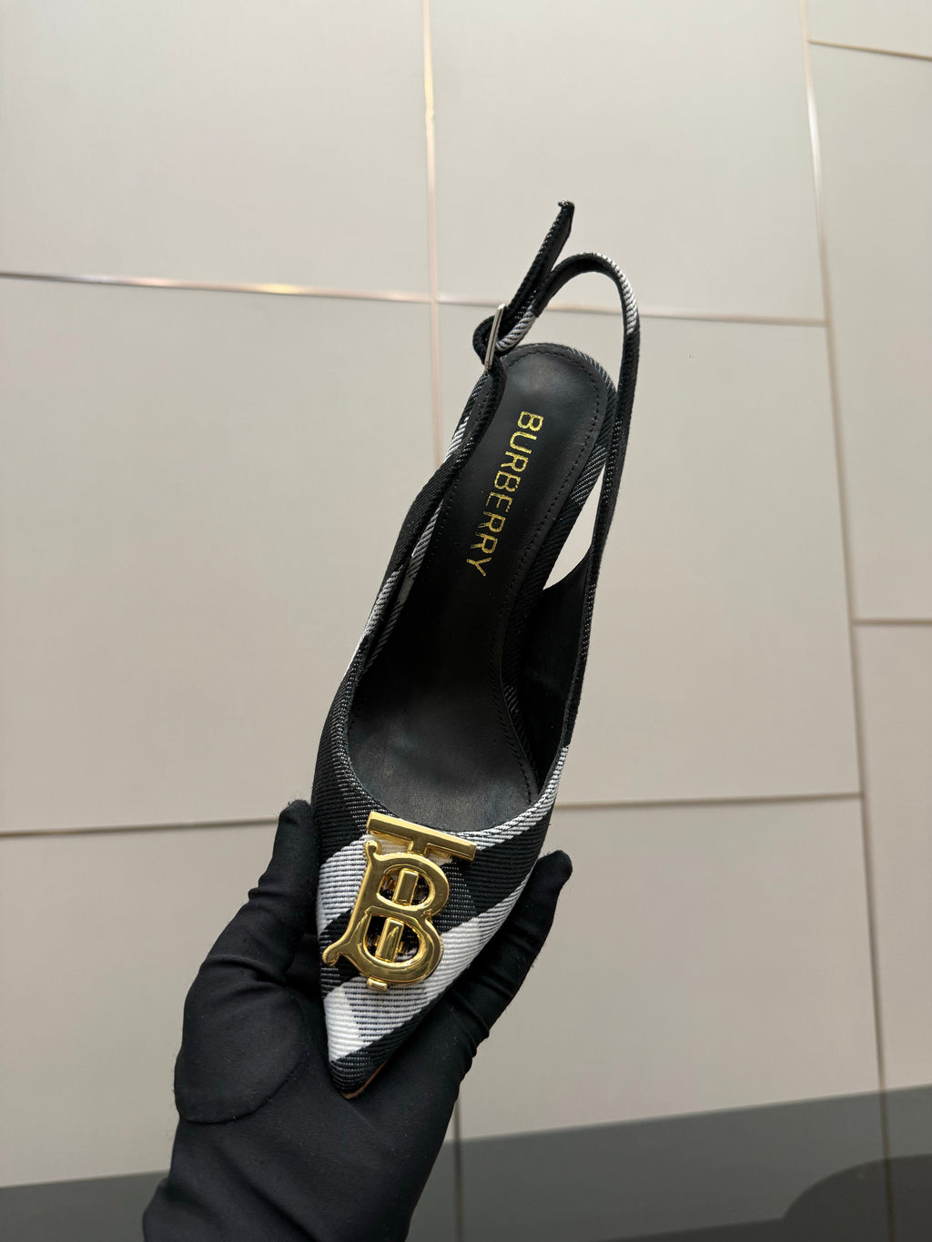 BURBERRY 26S SLINGBACK HEELS 85 MM IN STRIPED COLOR COORDINATION FABRIC WITH GOLD HARDWARE STYLE 6