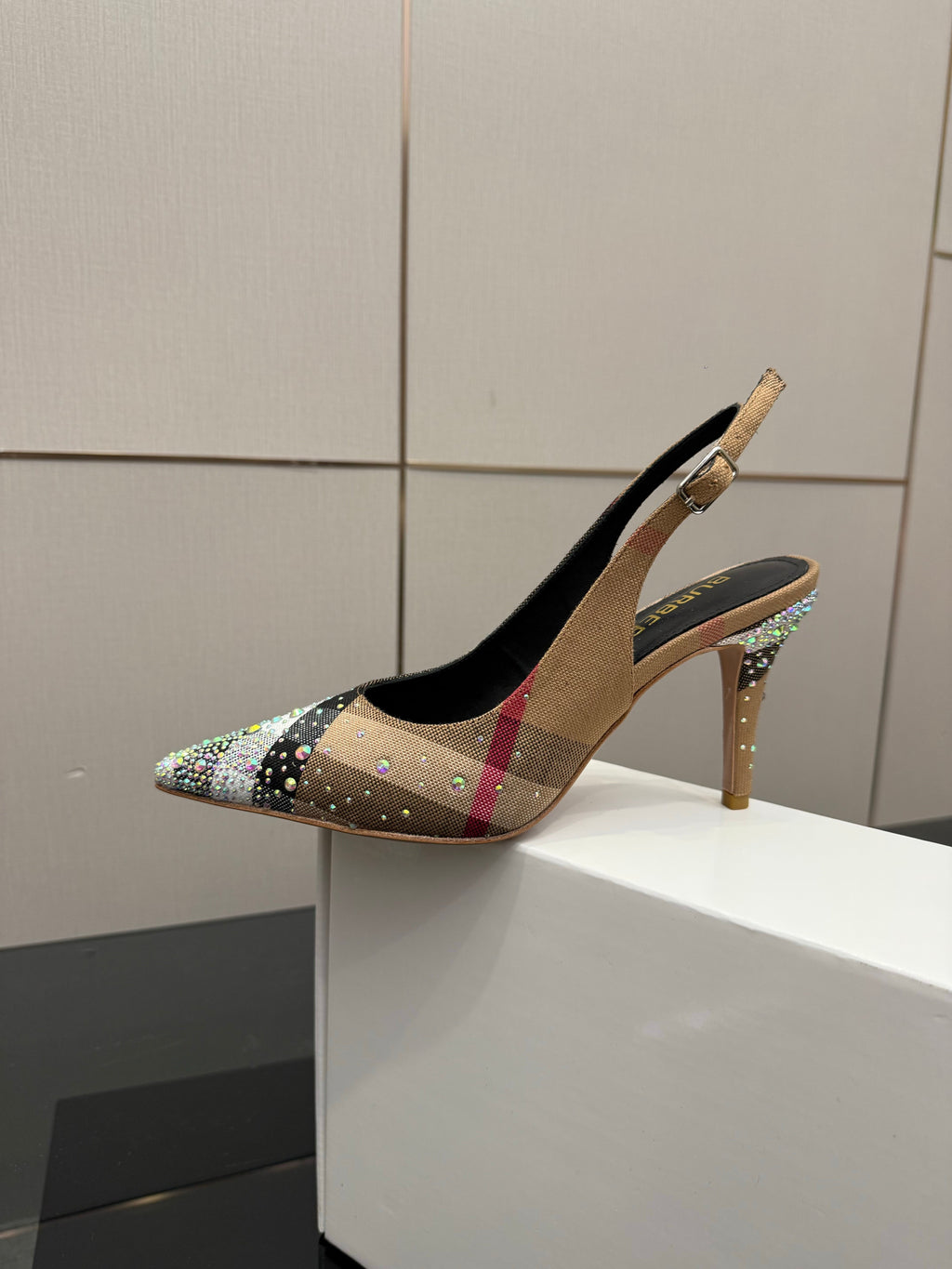 BURBERRY 26S SLINGBACK HEELS 85 MM IN STRIPED COLOR COORDINATION FABRIC