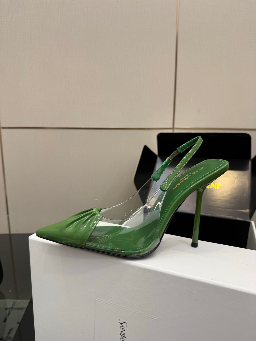 YSL 26S PLEATED SLINGBACK HEELS 105 MM IN GREEN GLOSSY CALFSKIN AND PVC
