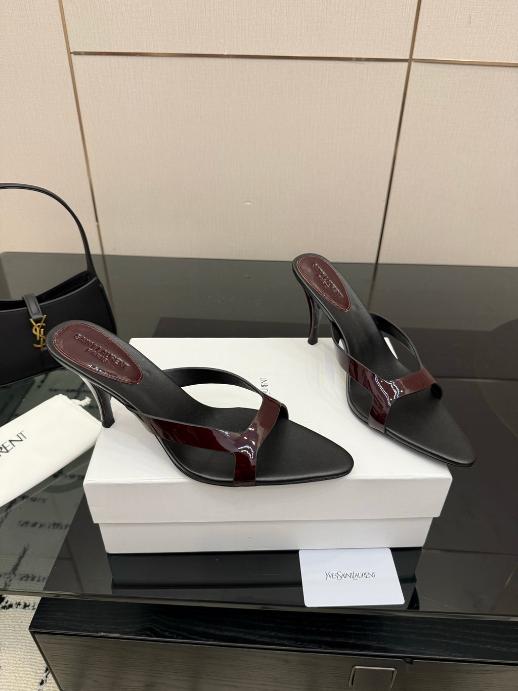 YSL 26S POINTED-TOE SANDALS 90 MM IN DARK RED AND BLACK CALFSKIN
