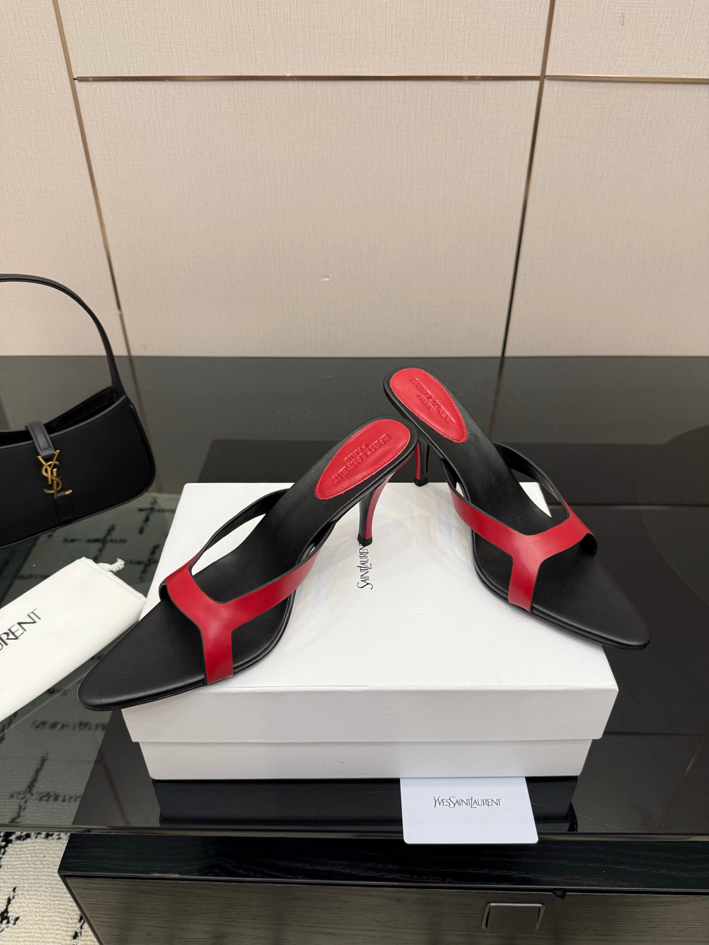 YSL 26S POINTED-TOE SANDALS 90 MM IN RED AND BLACK CALFSKIN