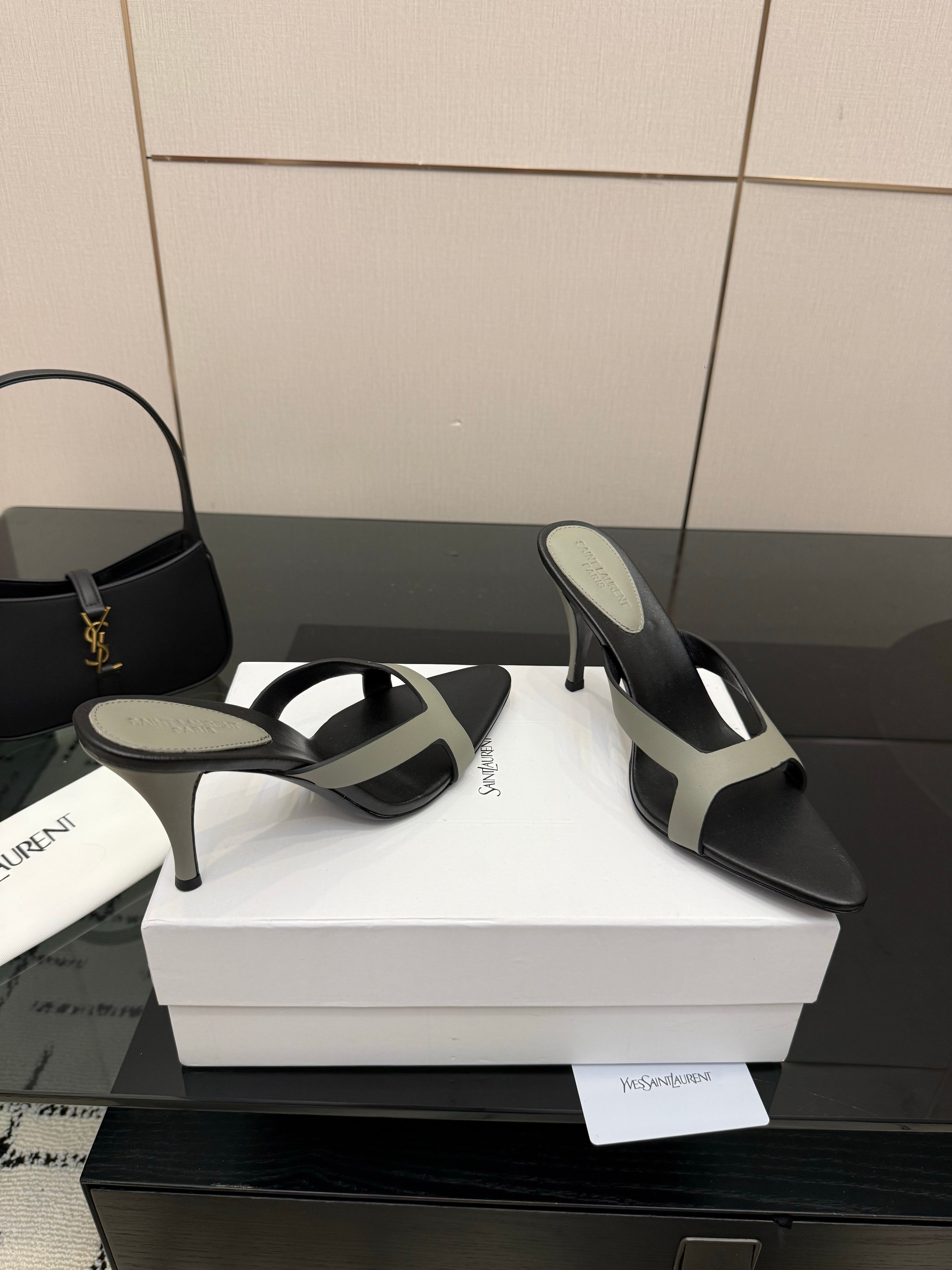 YSL 26S POINTED-TOE SANDALS 90 MM IN GREY AND BLACK CALFSKIN