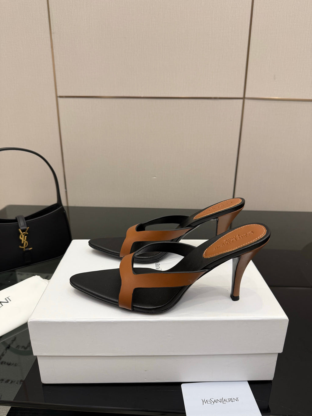 YSL 26S POINTED-TOE SANDALS 90 MM IN BROWN AND BLACK CALFSKIN