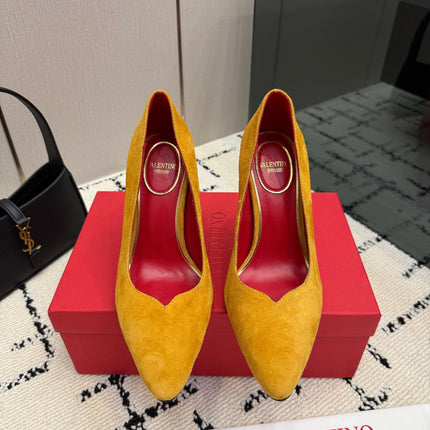 VALENTINO 26S HIGH HEELS 100 MM IN MUSTARD YELLOW SUEDE