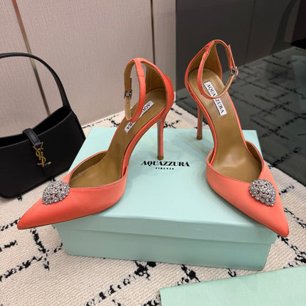 AQUAZZURA 26S POINTED-TOE PUMPS 105 MM IN LIGHT ORANGE SATIN