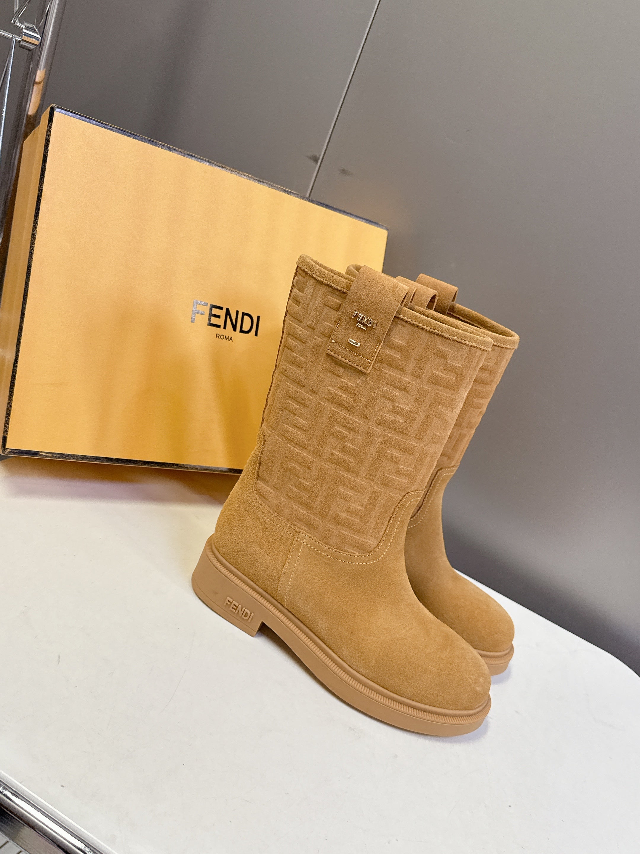 FENDI 25S BOOTS IN GOLDEN BROWN SUEDE