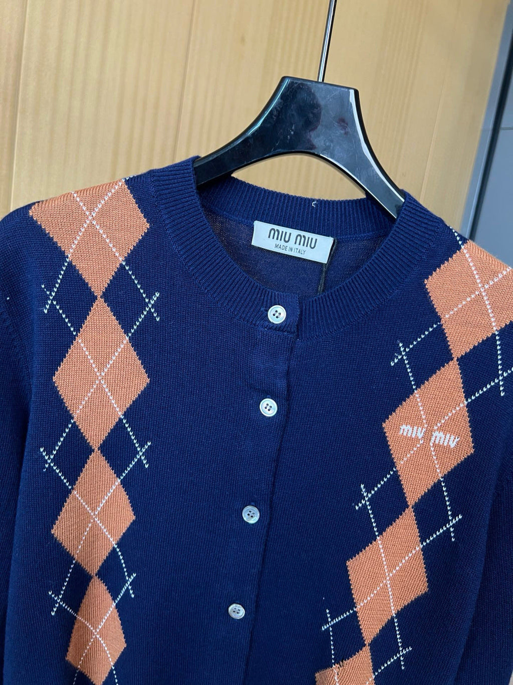MIUMIU CARDIGAN STYLE 182