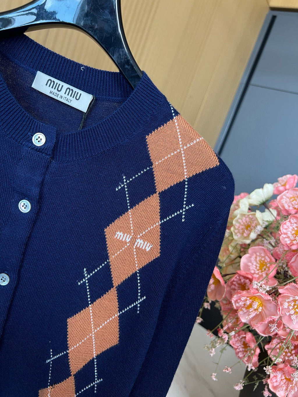 MIUMIU CARDIGAN STYLE 182