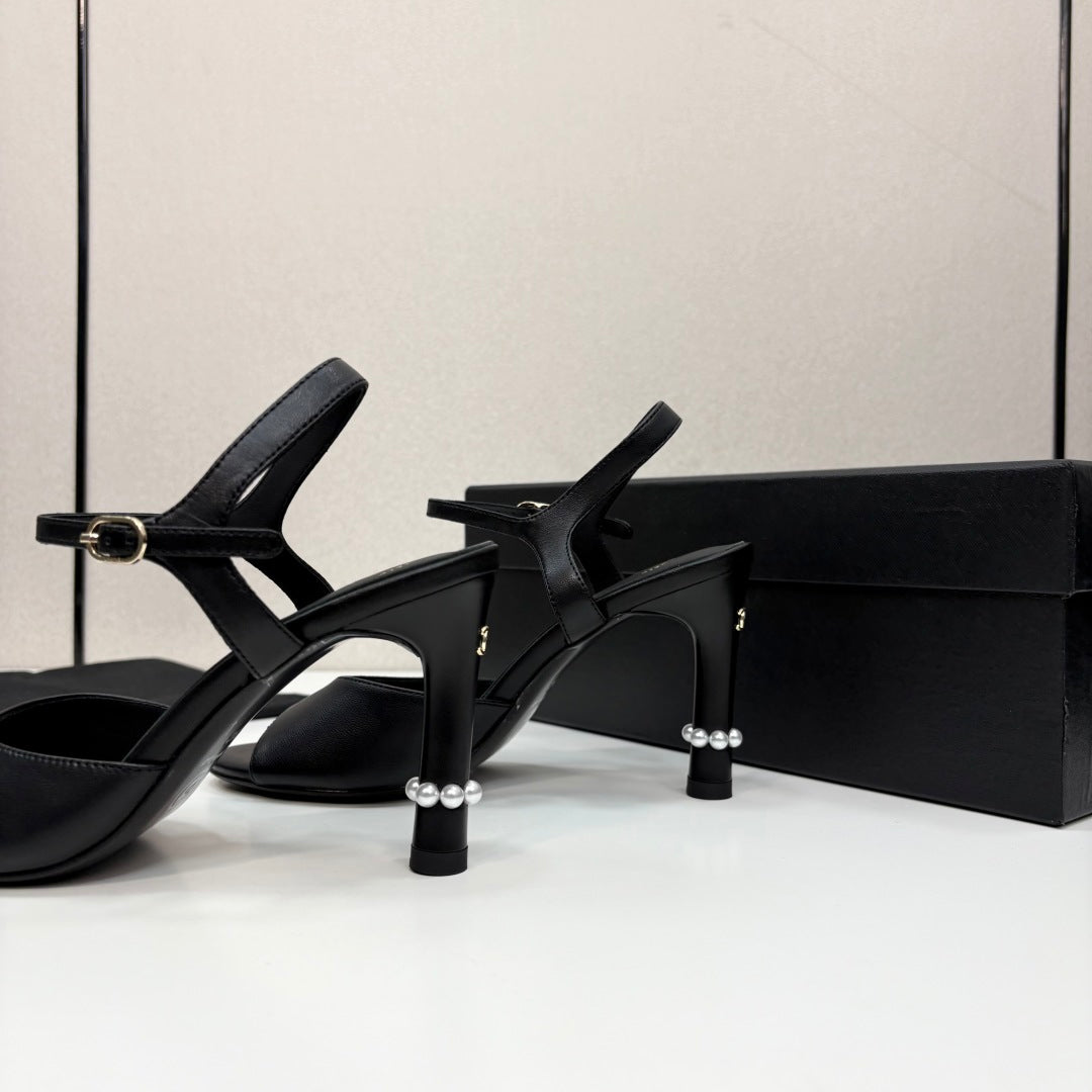 CC HIGH SANDAL 25S 80 MM IN BLACK CALFSKIN WITH PEARL DETAILS