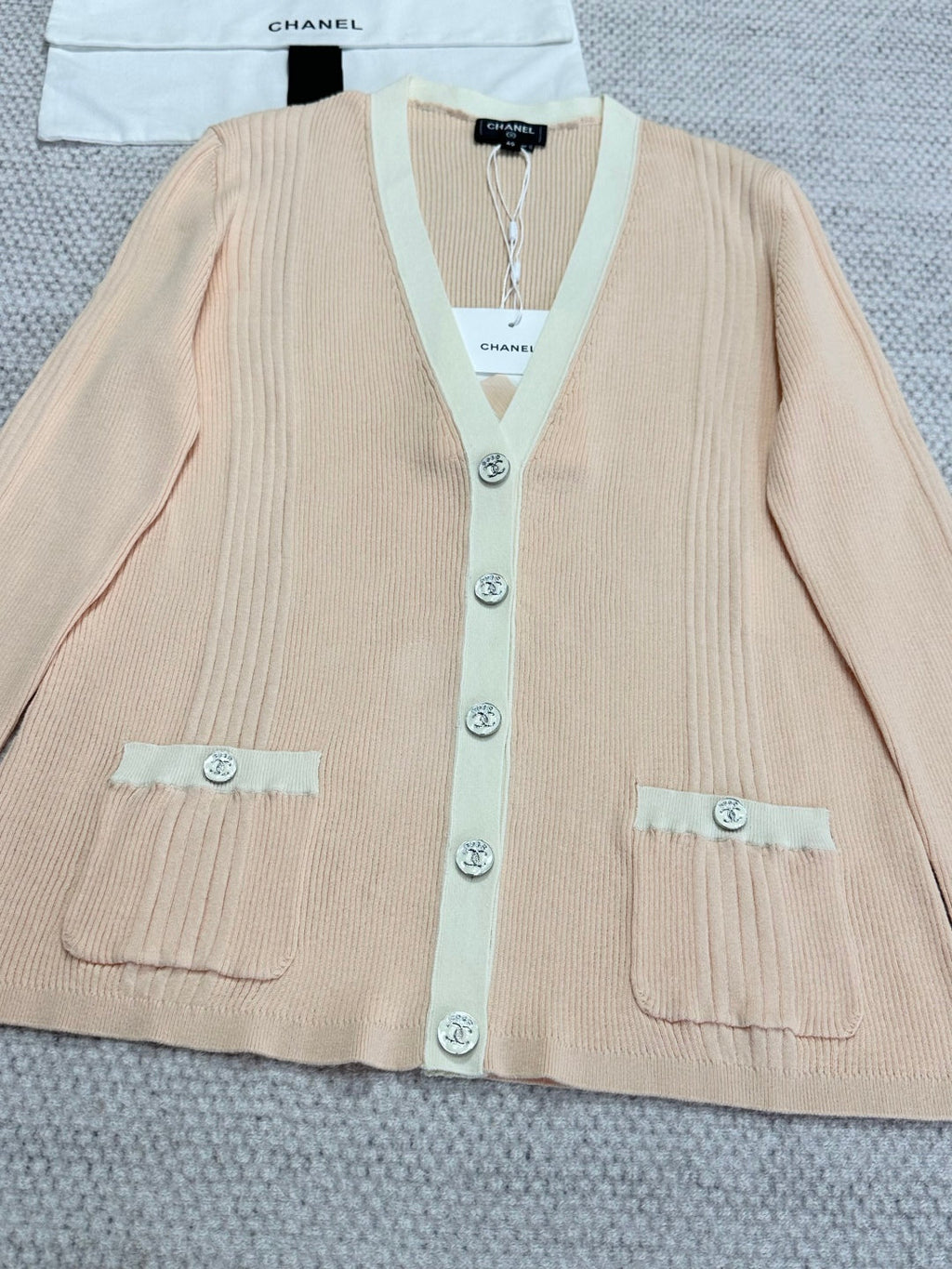 CHANEL CARDIGAN STYLE 93