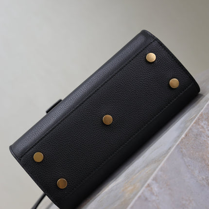 YSL 25S SAC DE JOUR 22 IN BLACK SUPPLE GRAINED CALFSKIN GOLD HARDWARE