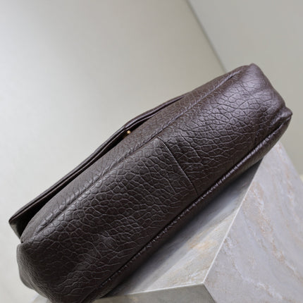 YSL 25S CALYPSO GM 38 IN DARK CHOCOLATE CALFSKIN GOLD HARDWARE