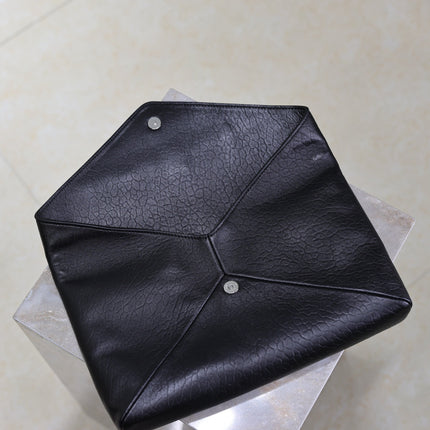 YSL 25S CASSANDRE LARGE ENVELOPE POUCH 29 IN BLACK CALFSKIN GRAY HARDWARE