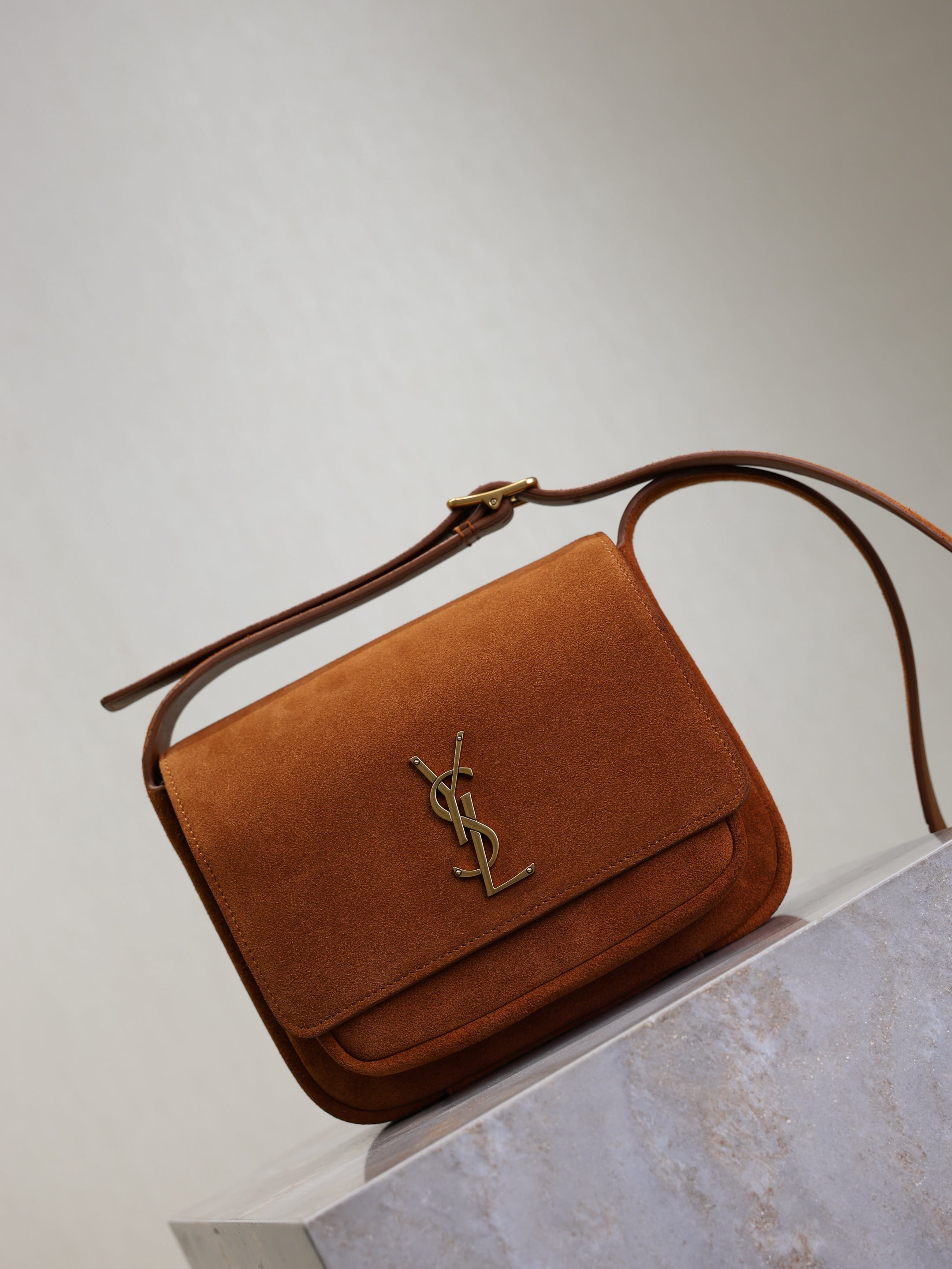 YSL 25S NIKI SATCHEL 22 IN DARK CARAMEL SUEDE GOLD HARDWARE