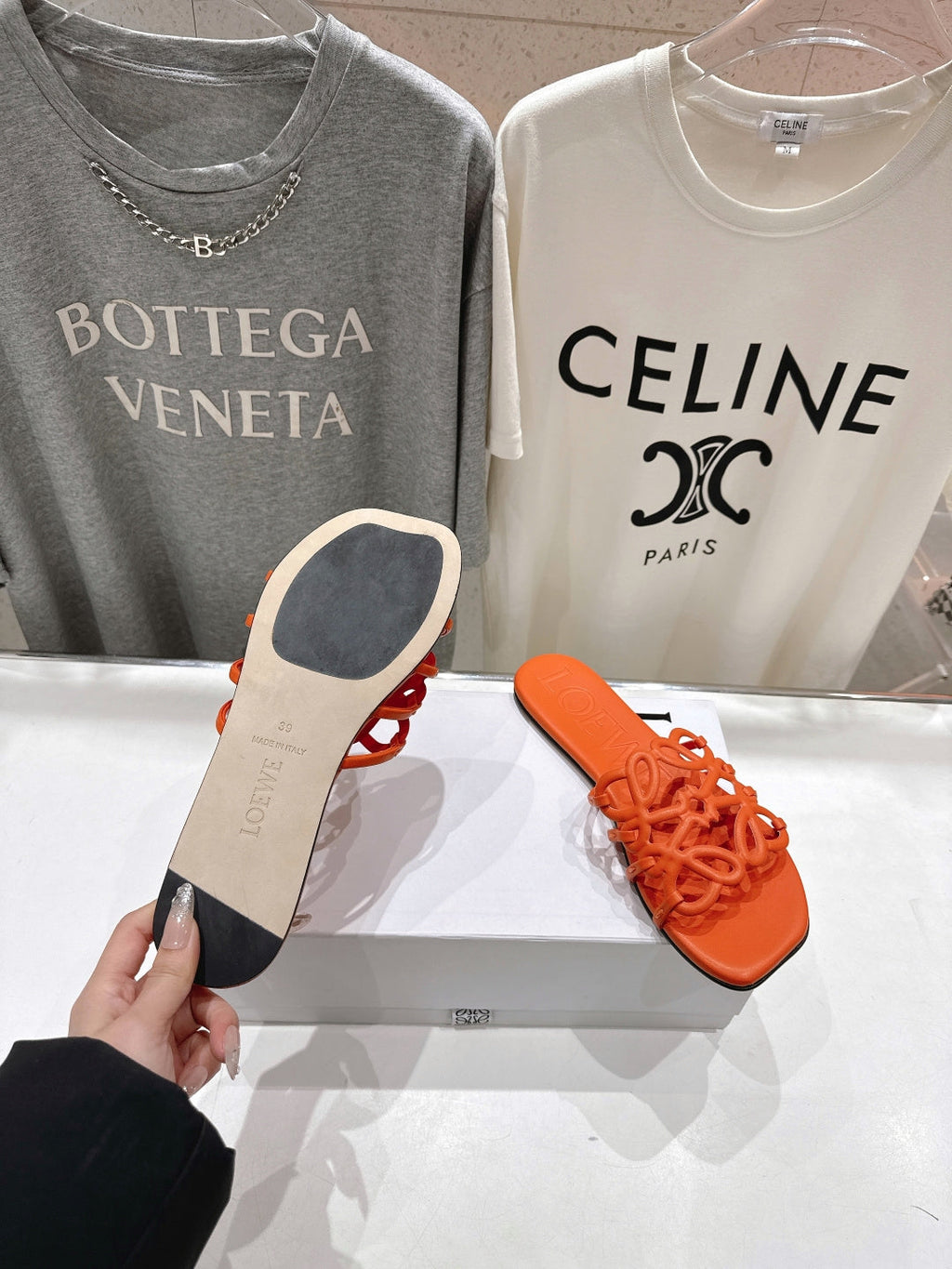 LOEWE 26S PETAL ANAGRAM SLIDE IN BURNT ORANGE CALFSKIN