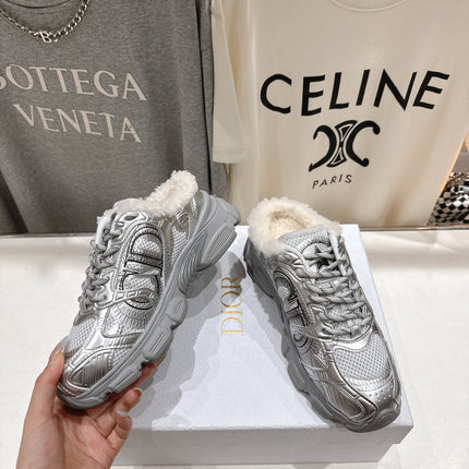 DIOR CHRONO SNEAKER 25S IN SILVER LAMBSKIN AND MESH FABRIC STYLE 10