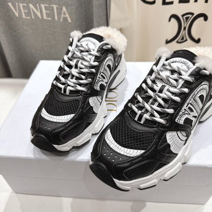 DIOR CHRONO SNEAKER 25S IN BLACK LAMBSKIN AND MESH FABRIC STYLE 4