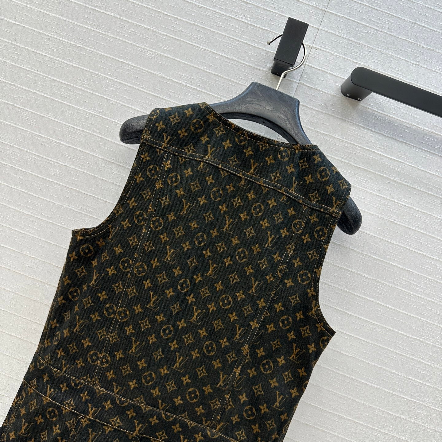 LV DENIM SLEEVELESS DRESS WITH LOGO 264410