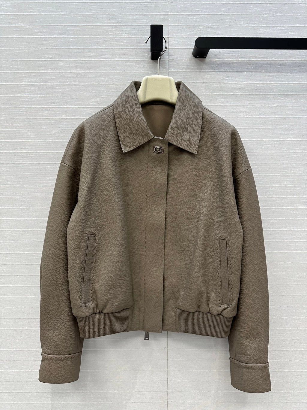 FENDI PREMIUM LEATHER JACKET 276190