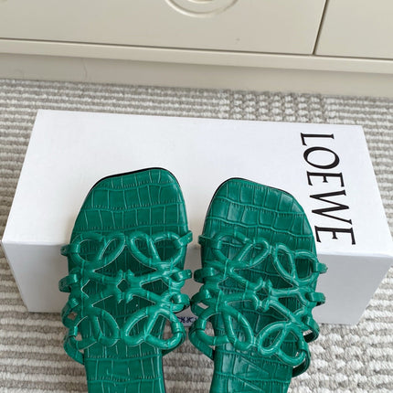 LOEWE 26S SLIDE SANDALS IN GREEN CROC-EMBOSSED CALFSKIN