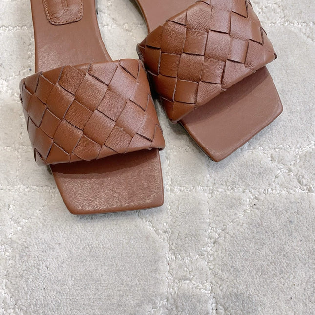 BOTTEGA VENETA 26S SQUARE-TOE SLIDE SANDALS IN BROWN LAMBSKIN