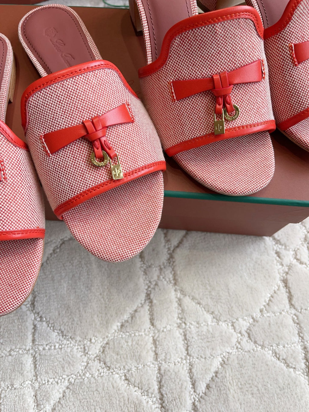 LP 26S HIGH HEEL SANDALS IN RED CANVAS AND CALFSKIN