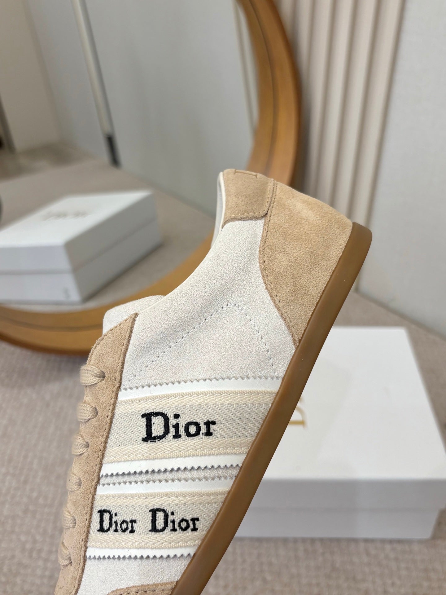 DIOR 26S SNEAKERS IN BEIGE MIX WHITE SUEDE
