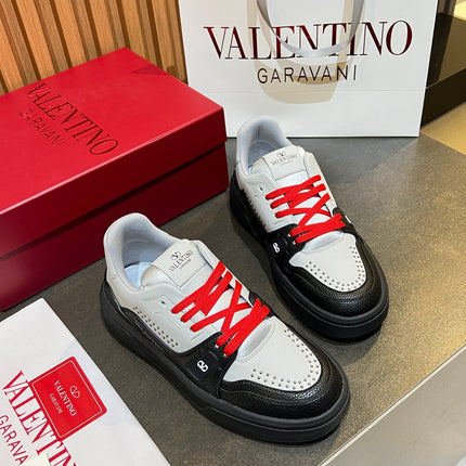 VALENTINO 26S ONESTUD SNEAKERS IN CREAM WHITE MIX BLACK CALFSKIN