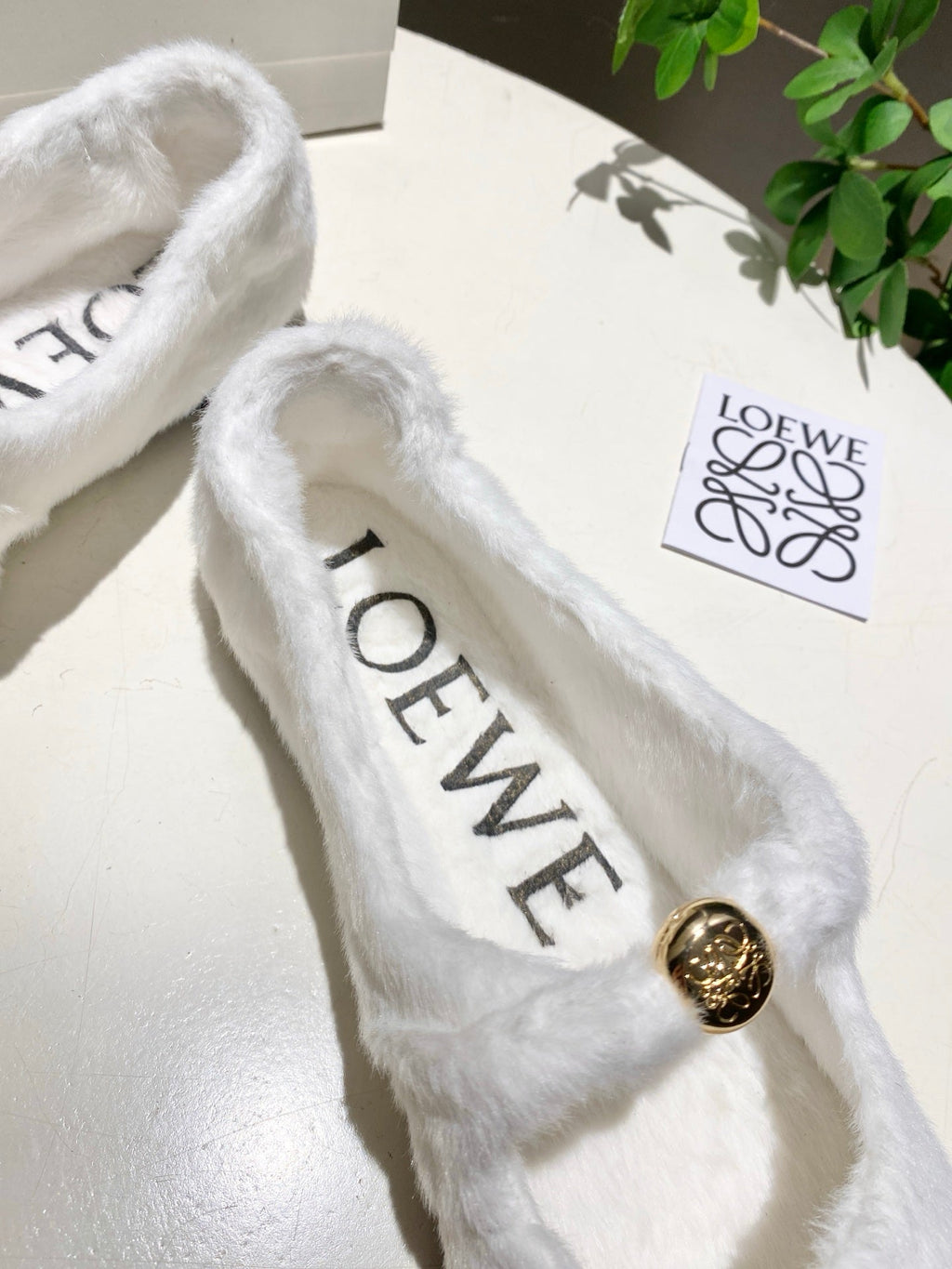 LOEWE 26S BALLET FLATS IN WHITE SHEARLING