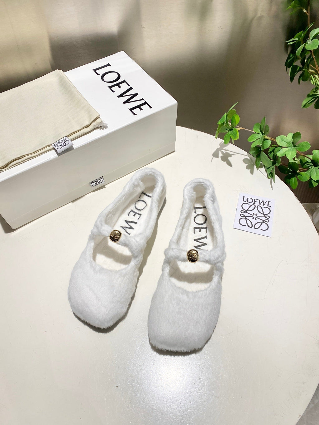 LOEWE 26S BALLET FLATS IN WHITE SHEARLING