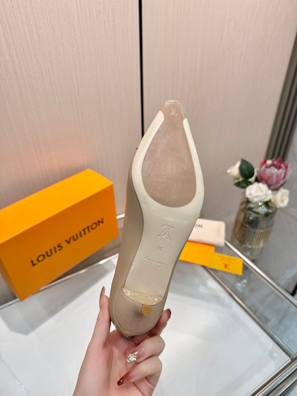 LV 26S POINTED-TOE HIGH HEELS 90 MM IN BEIGE BROWN CALFSKIN